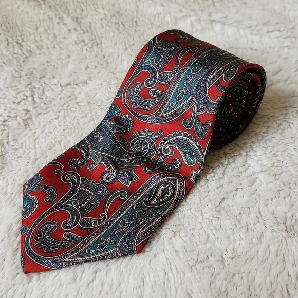 Vintage Red & Blue Paisley Print Tie - Picture 2 of 7